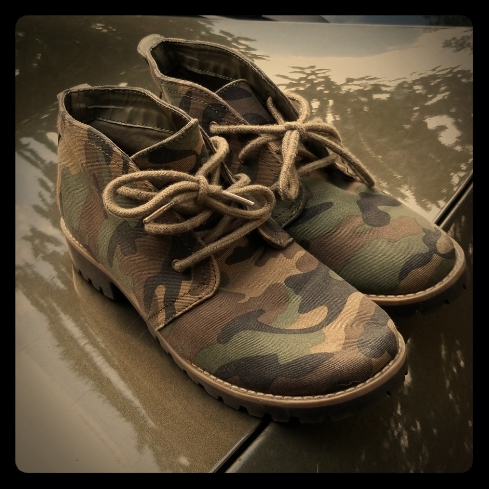 Camo Shoes